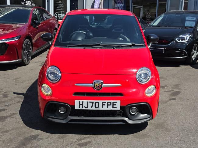 Abarth 595 Photo 0249a645-d9ee-4fbe-9170-52b10b017db6.jpg
