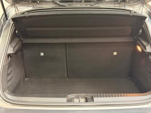 Renault CLIO Photo 024c0bd1-903c-461b-ac40-711f3e86eedf.jpeg