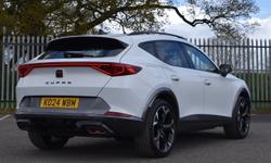 CUPRA FORMENTOR Photo 3