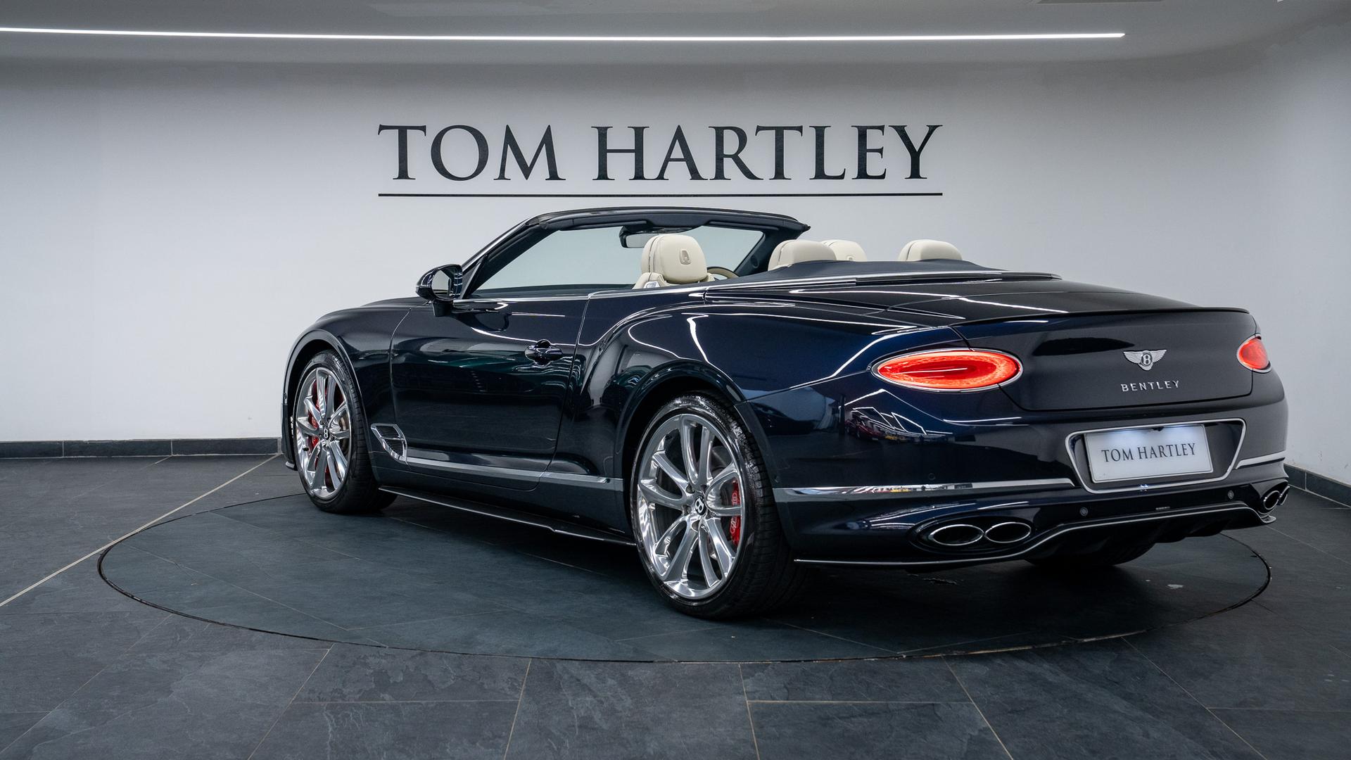 Bentley Continental Photo 024f8241-c6f6-415c-818d-902ac5c2327a.jpg