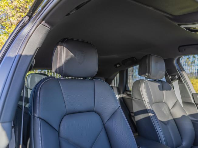 PORSCHE Macan Photo 10