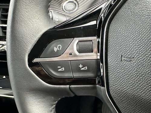 Peugeot 208 Photo 025aef46-41d7-44ab-8f14-e6158709354f.jpeg