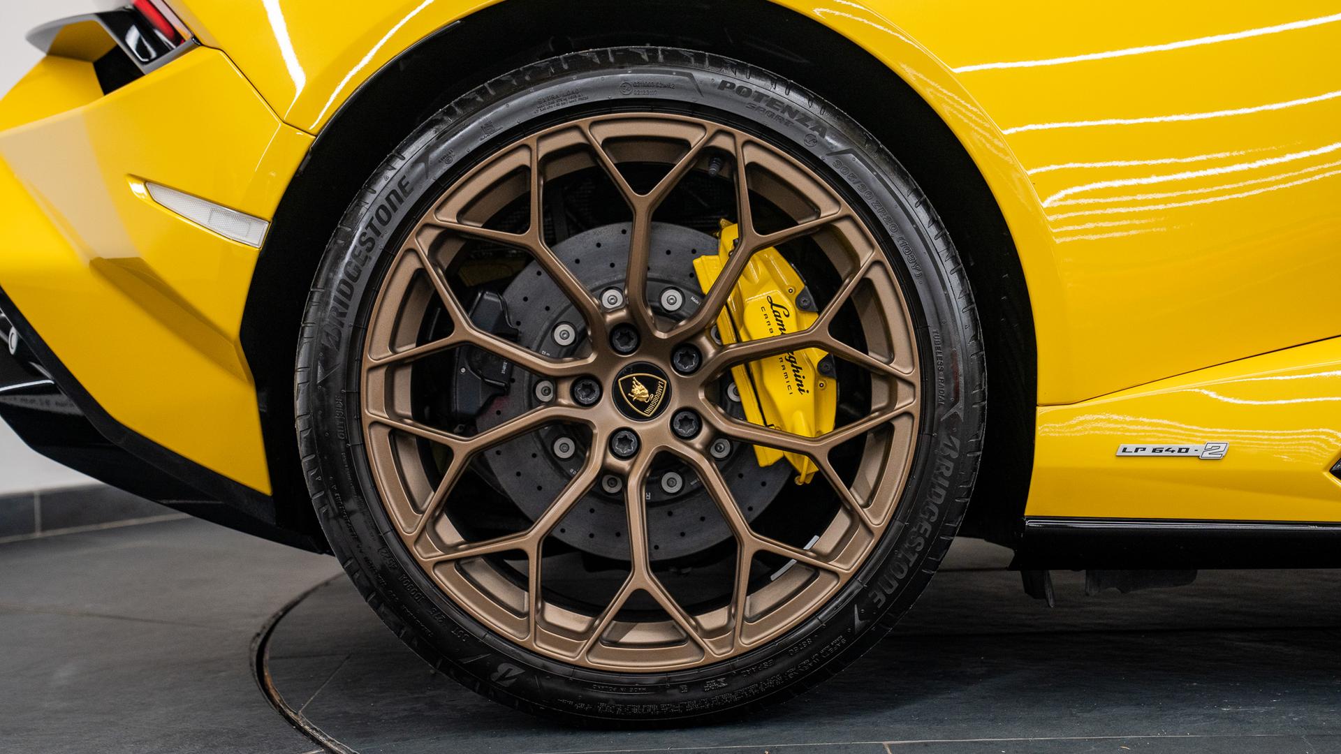 LAMBORGHINI Huracan Photo 026717eb-7f64-4145-9ea6-e1683ebfd0b8.jpg