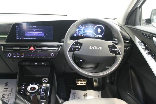 Kia Niro 64.8kWh 4 SUV 5dr Electric Auto (201 bhp) Photo 8
