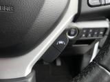 Suzuki S-Cross Photo 30