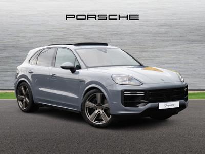 2026 PORSCHE Cayenne Cayenne Turbo E-Hybrid at JCT600