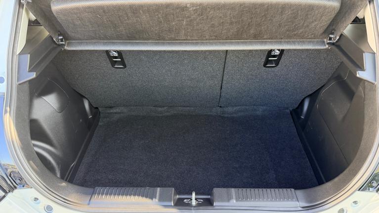Used Suzuki Swift KS74UGD 27