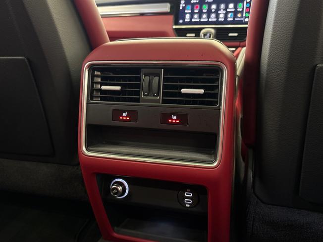 PORSCHE Cayenne Photo 42