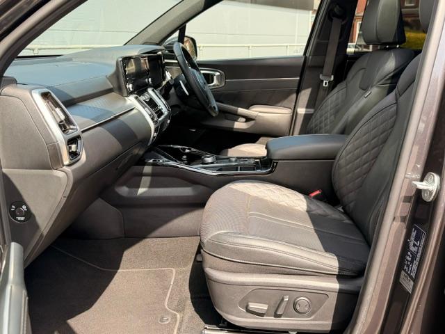 Kia Sorento Photo 02c146cd-2fb3-4604-a5bf-53637d2c91c2.jpg
