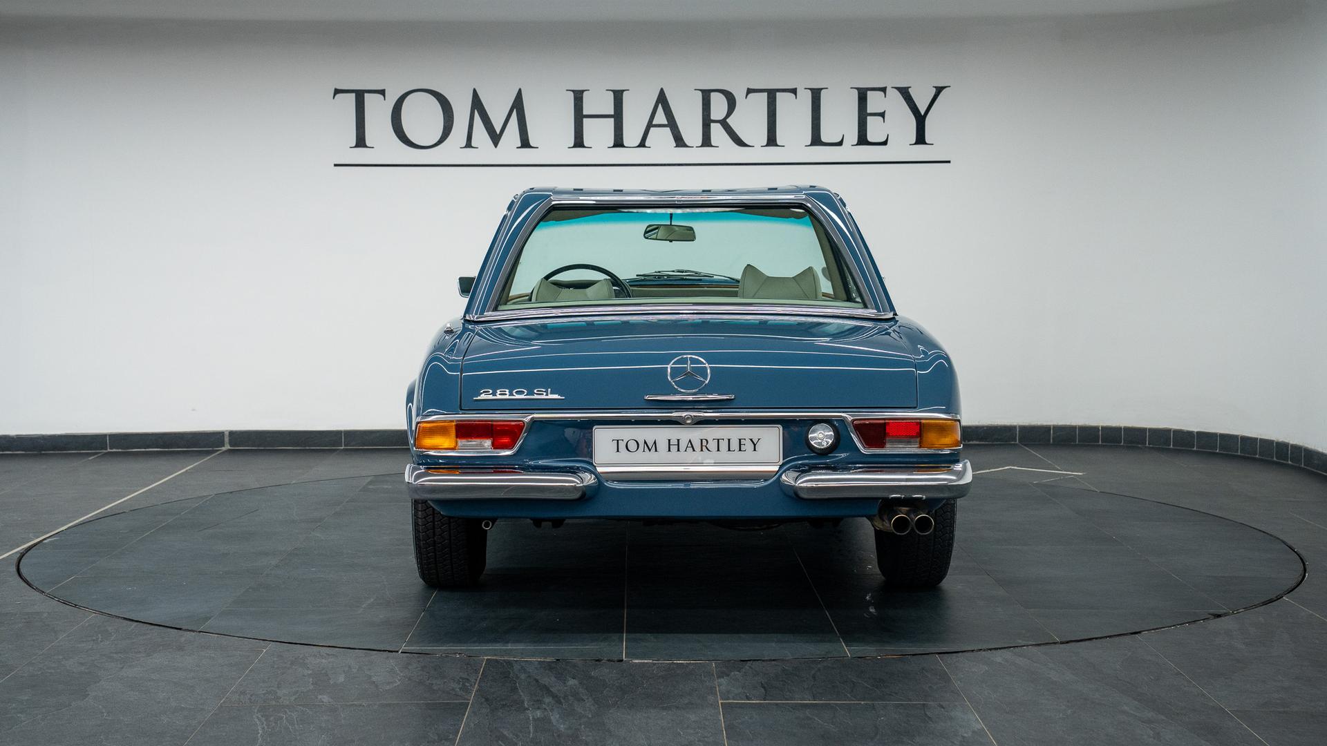 Mercedes-Benz 280 SL Photo 02e75b9f-31bf-4c5f-bc7d-064aabc77de3.jpg