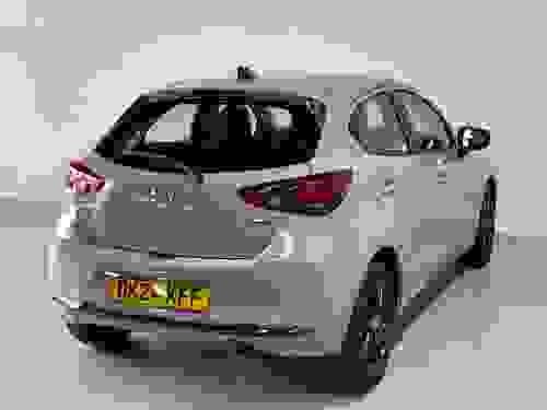 Mazda 2 Photo 031b26e6-f619-48ea-a4b9-455586e5d3c2.jpg