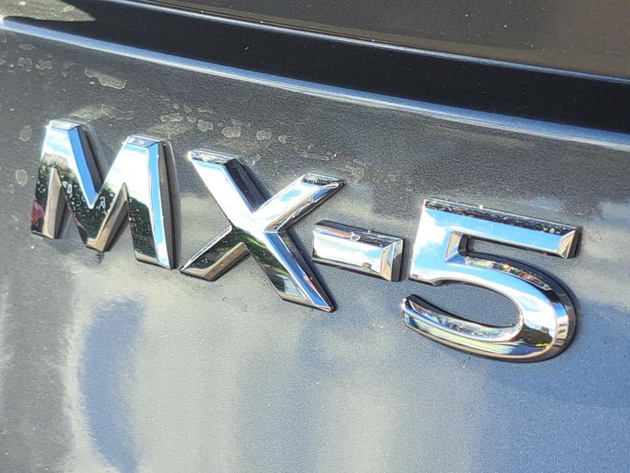 Mazda MX-5 Photo 031bff59-9a3c-4352-ac7d-3ed5c108786f.jpg