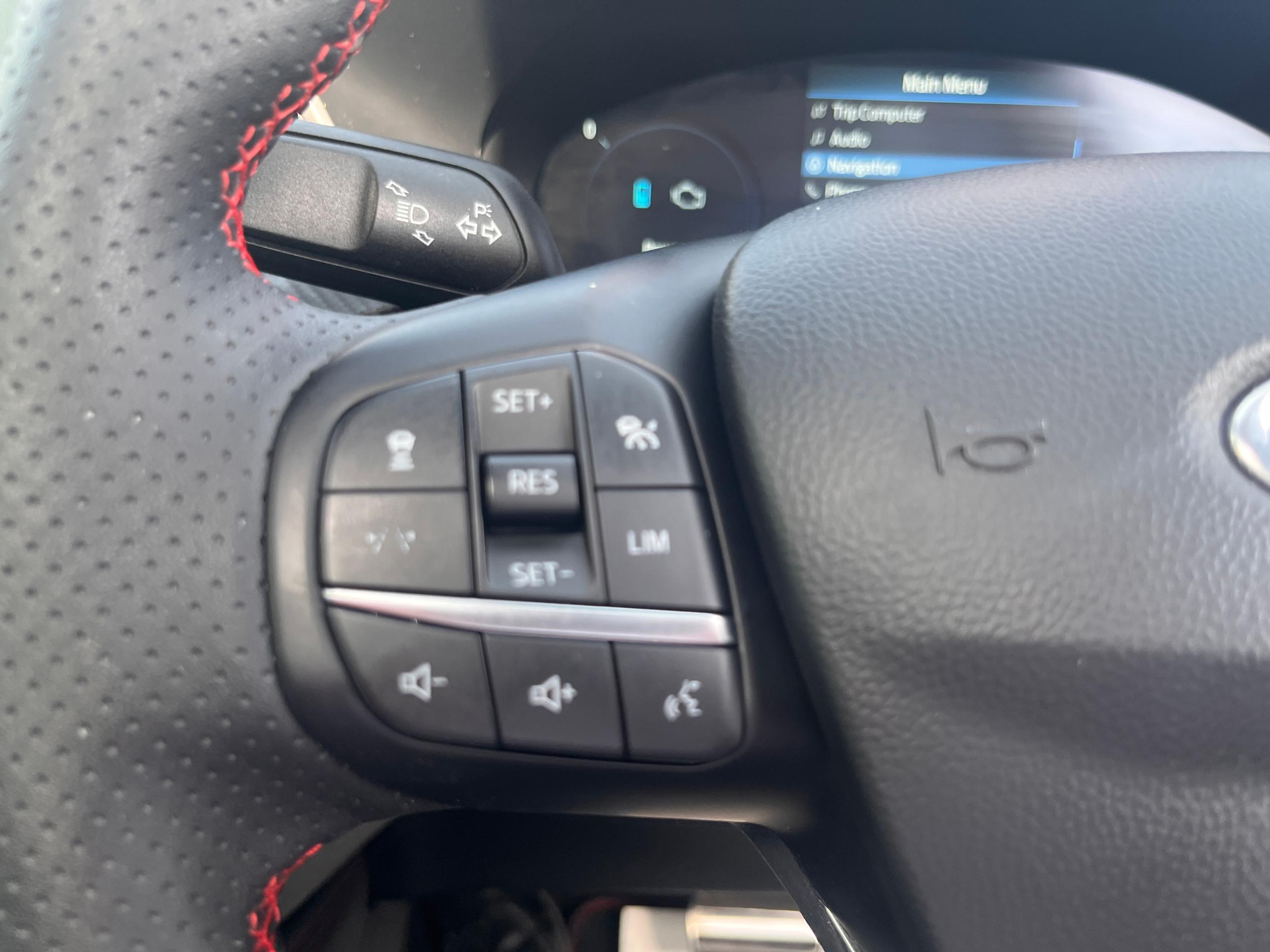 Used Ford KUGA AK74OMC 29