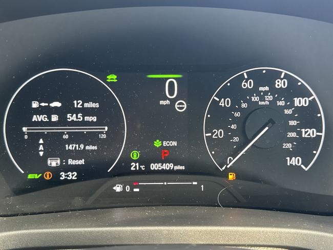Honda HR-V Photo 031fa5f9-b745-4975-8130-3637f0f0b409.jpg