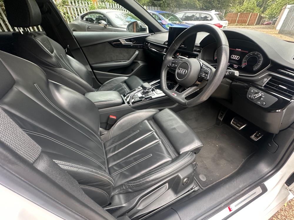 Used Audi A4 DG21FXP 3
