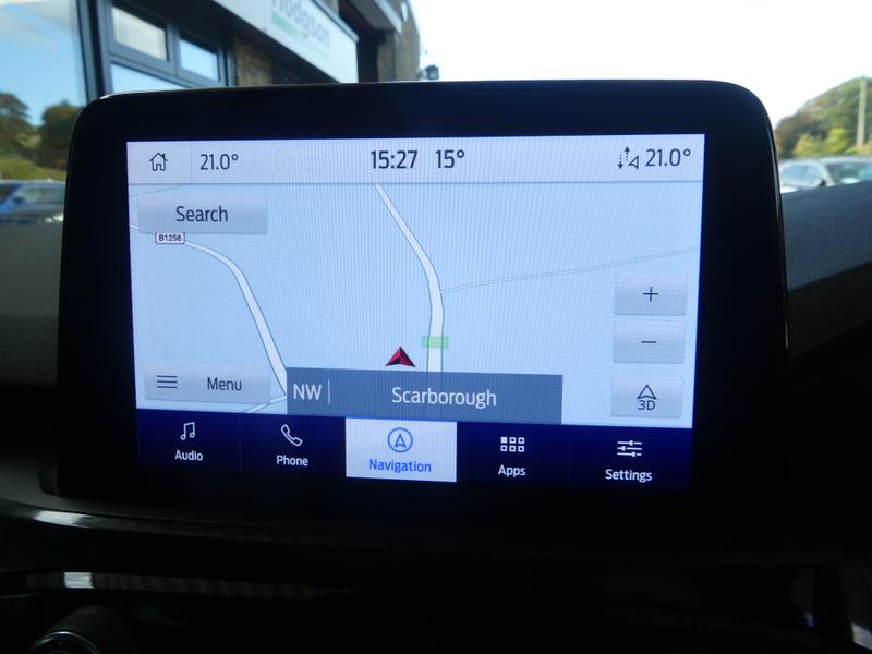 Ford Kuga Photo 03284f4f-f9c8-4180-8697-4922b3ba215b.jpg