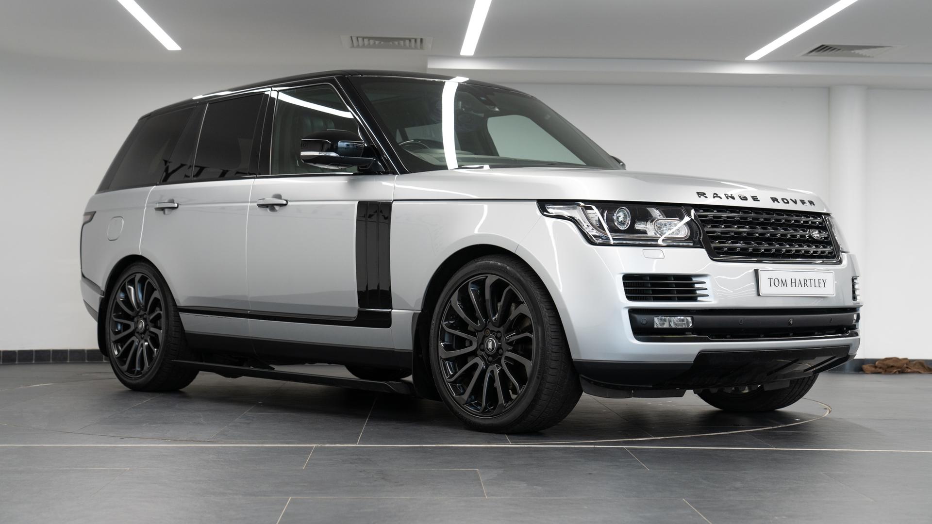 Land Rover RANGE ROVER Photo 033a5a23-a8d6-466f-9eb2-df8e7033a485.jpg
