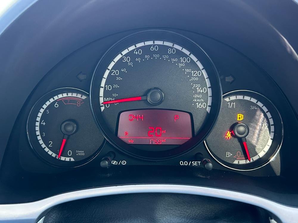 Used Volkswagen Beetle LF62UXY 25