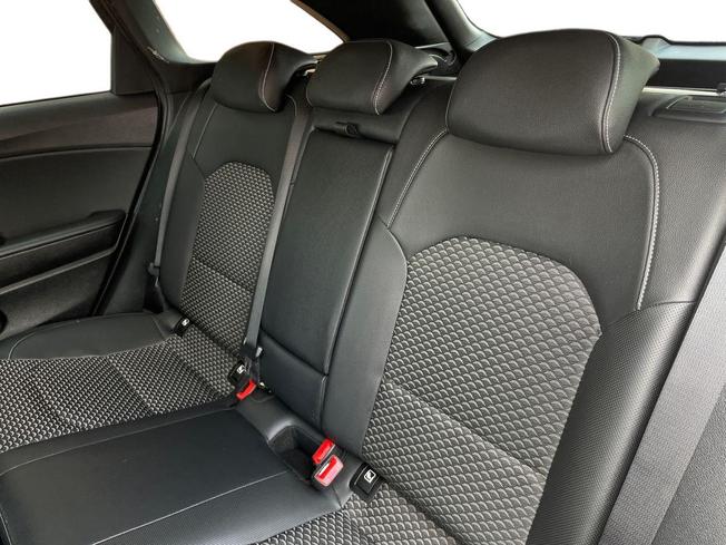KIA Ceed Photo 9