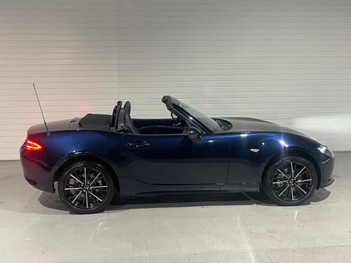 Mazda MX-5 Photo 034b5033-470f-4d05-88b0-d5e6a1b08b3c.JPG