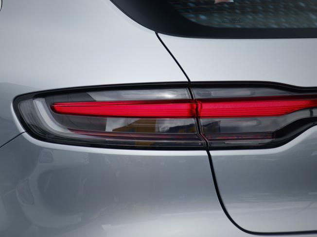 PORSCHE Macan Photo 13