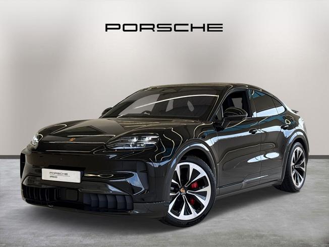 Porsche Cayenne Electric Photo 7