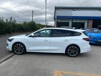 Ford Focus Photo 3