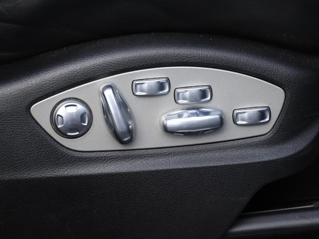 PORSCHE Macan Photo 30