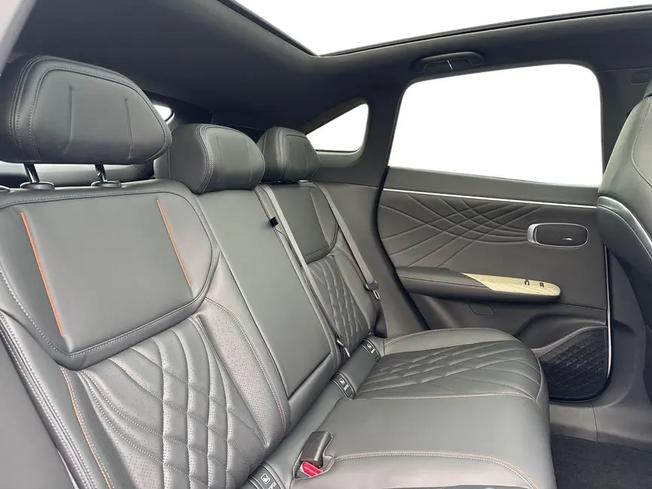 CHANGAN Deepal S07 Photo 9