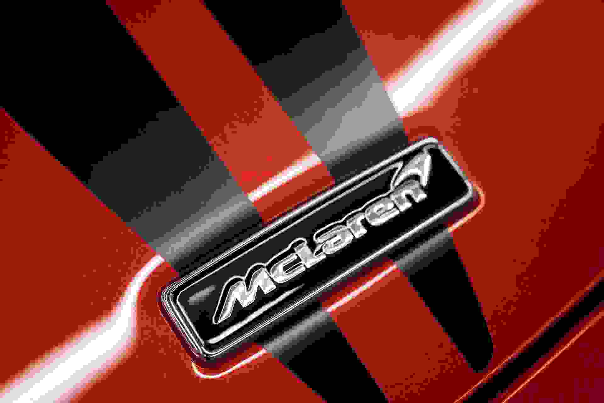 McLaren 570S Photo 03830975-f237-4b68-86cf-a0da0bb86238.jpg