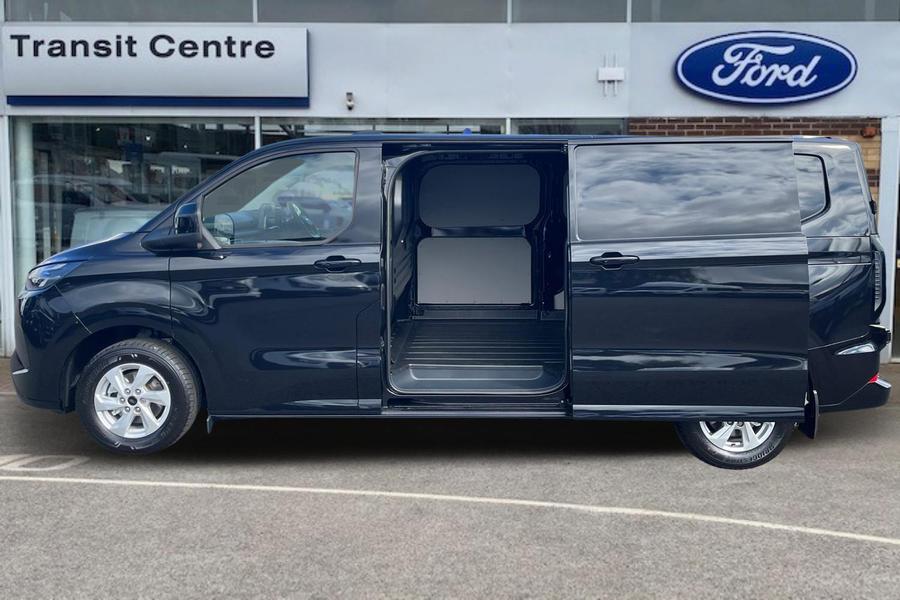 Ford TRANSIT CUSTOM Photo 03833bfe-6bc2-4fc7-a273-4096a253ab85.jpg