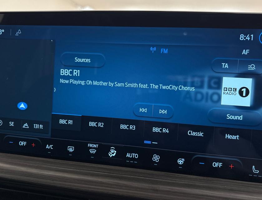 Ford Kuga Photo 03886784-ab88-4252-9a96-3ce2eba6c515.jpg