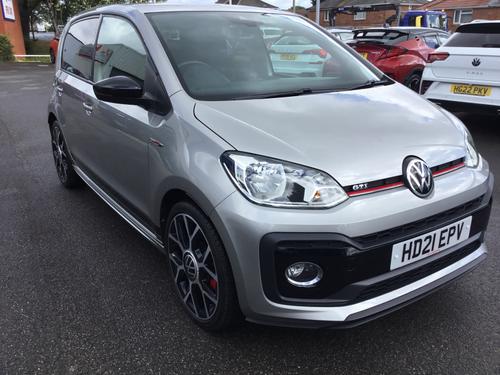 Volkswagen up! Photo 039a28a8-3e53-4fd3-8f56-043b6e92aa5f.JPG