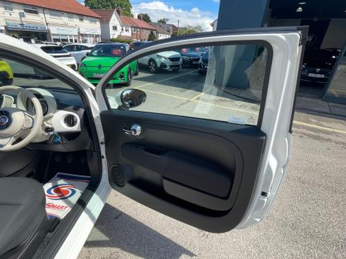 Fiat 500C Photo 03a7f36e-18d0-4dc2-9c0f-971204f801b8.jpeg
