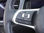 Volkswagen T-Roc Photo 23
