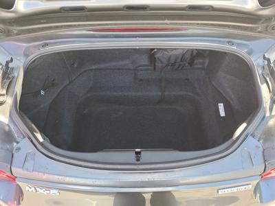 Mazda MX-5 Photo 10