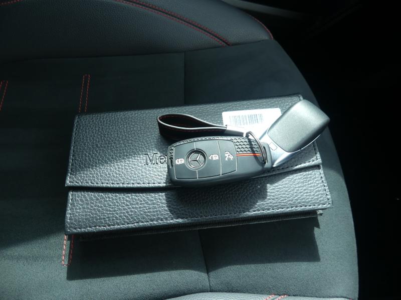 Mercedes-Benz GLA Photo 03d12f13-429e-424c-a1fa-0e0c1853b3ad.jpg