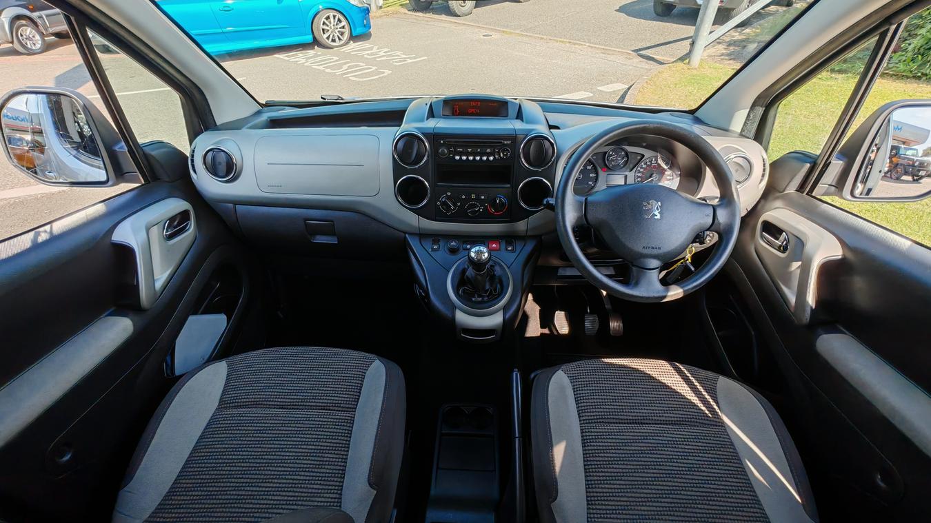 Used Peugeot Partner Tepee CE11BZB 11