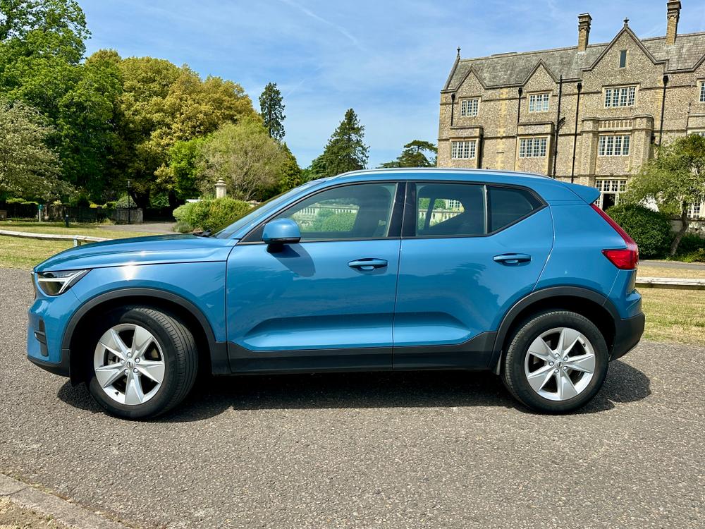 Used Volvo XC40 WG73OGE 8