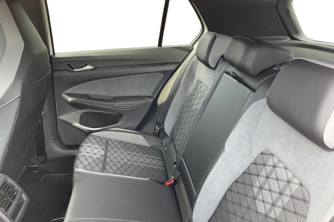 Volkswagen Golf Photo 11
