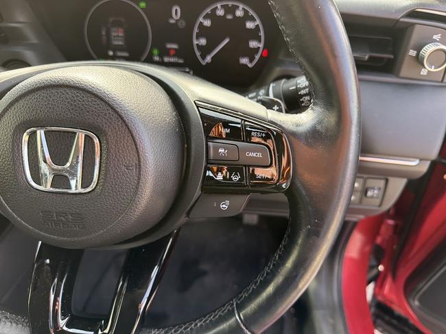 Honda HR-V Photo 03f19c6e-4ca4-4777-a580-ed90ccb5476f.jpg