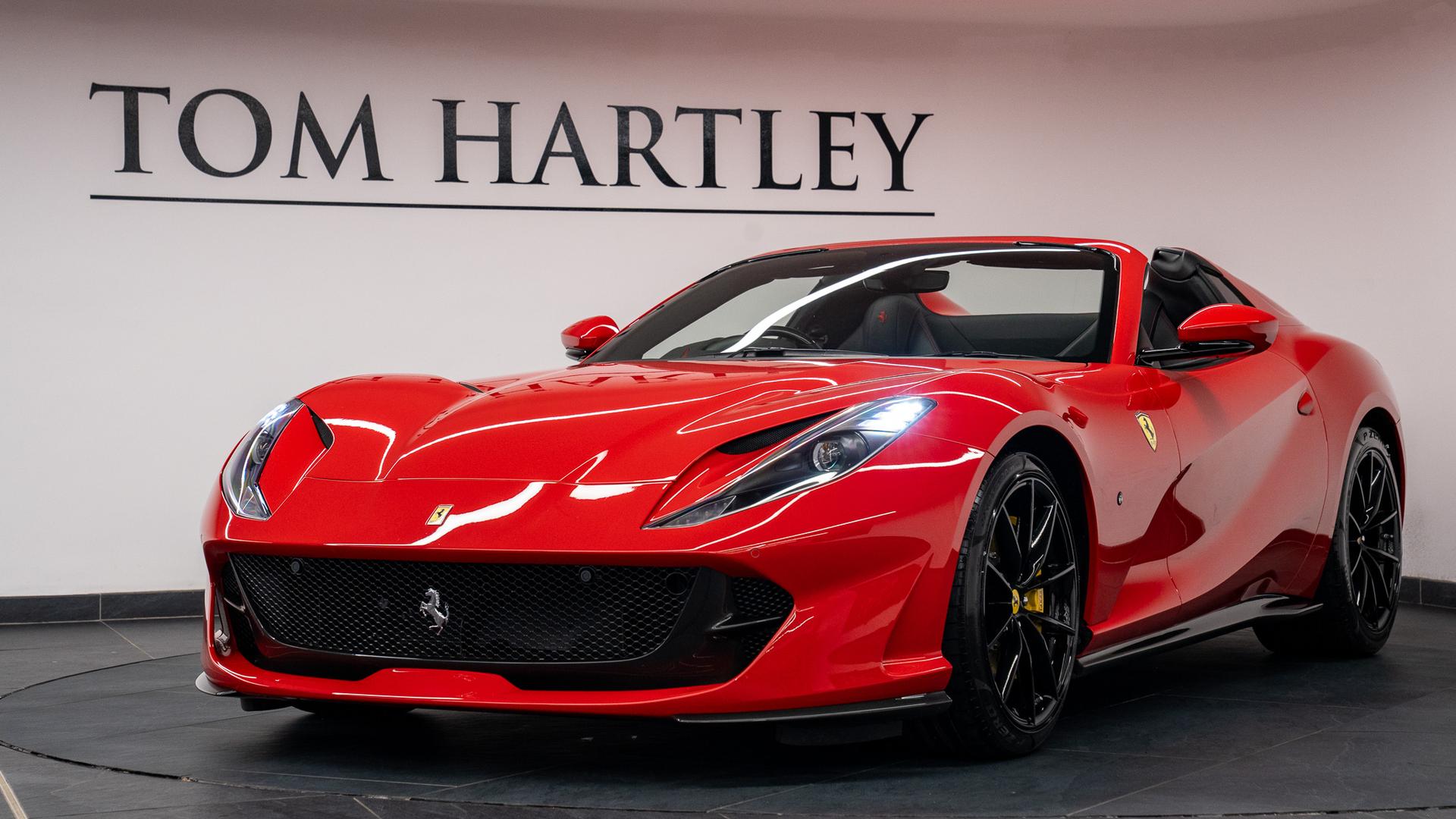 Ferrari 812 Photo 03f92a77-db18-43cd-881d-1f8bc6748cf5.jpg