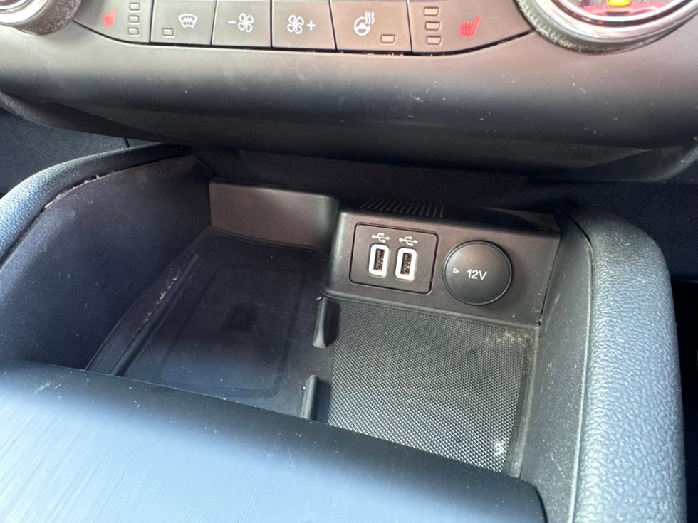 Ford Kuga Photo 0404ec96-f463-403f-82ac-5bd3ac04649f.JPEG