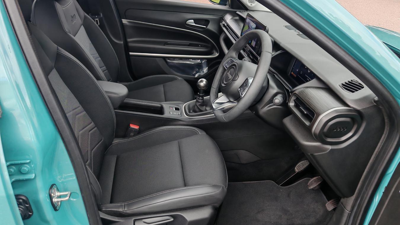 Used Jeep Avenger HX73MPO 10