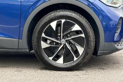 Volkswagen ID.4 Photo 5
