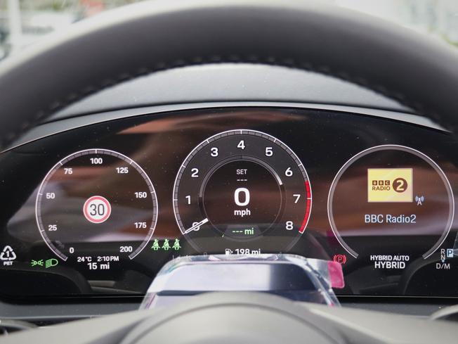 Porsche Cayenne Photo 43