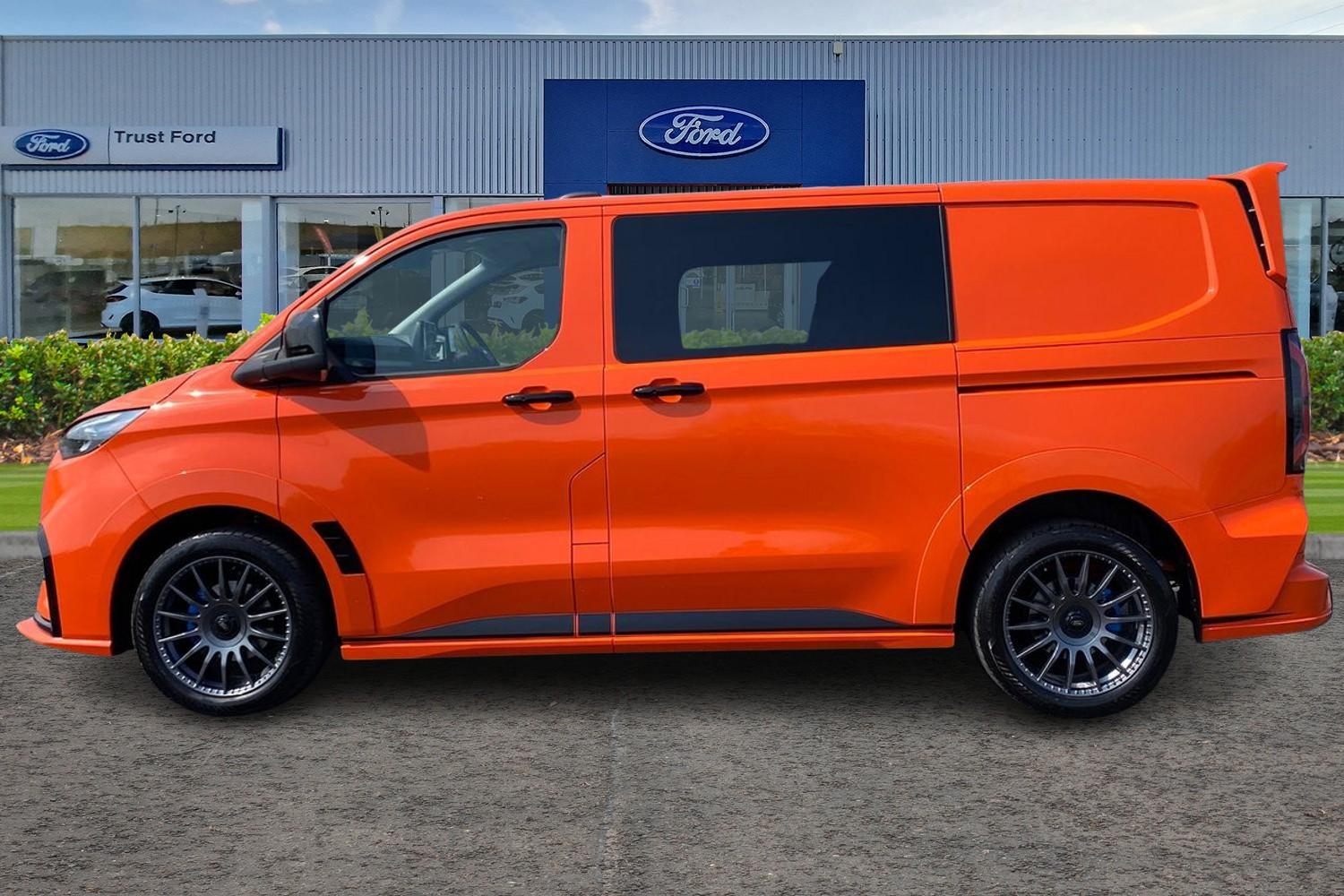 Ford TRANSIT CUSTOM Photo 5