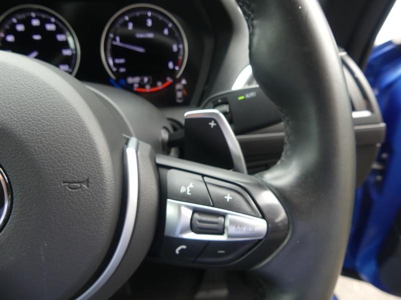 BMW 2 Series Photo 042ae906-fab9-4c86-8256-4413b84c4d72.jpg