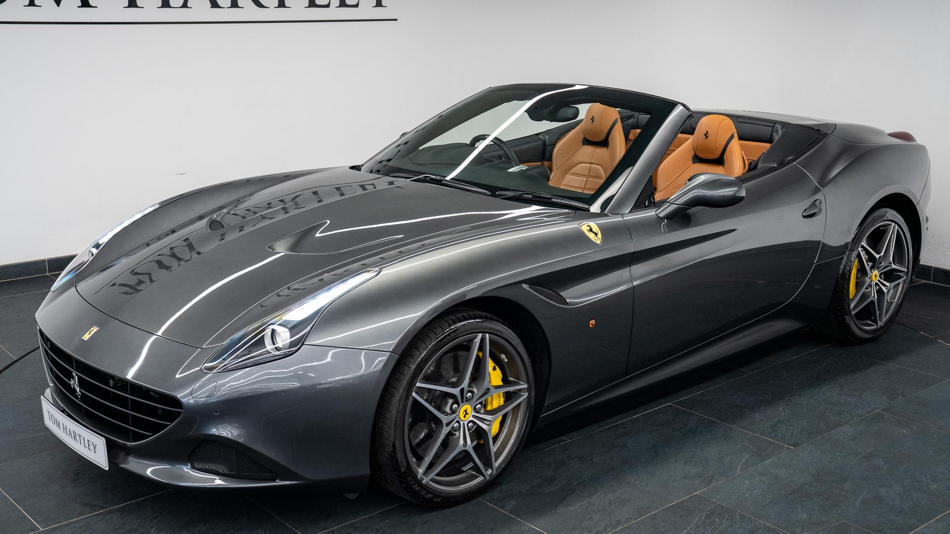 Ferrari California Photo 042ba2dd-1aaf-456b-ac5a-5ae31494e7f4.jpg