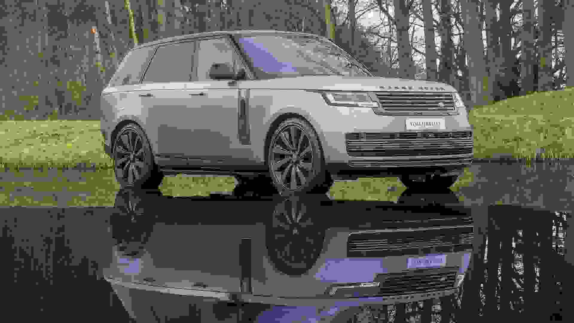 Land Rover Range Rover Photo 0435a57d-0f9c-4ed4-82e2-3c55fb84ab92.jpg